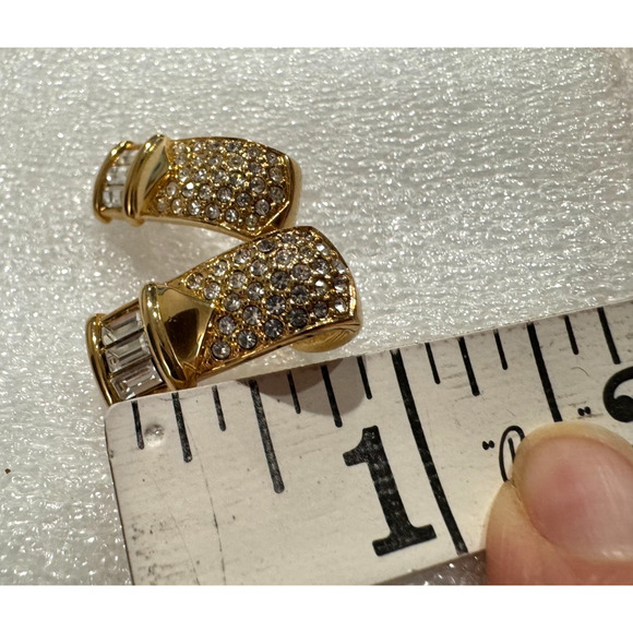 Vintage S.A.L. Swarovski Clear Crystal Half Hoop Earrings Gold Plated Pierced - Picture 6 of 6